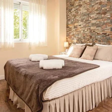 Cozy In With Swimming Pool Apartamento Estepona