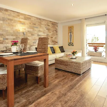 Cozy In With Swimming Pool *